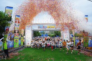 Más de 8,000 corredores se unen al primer «ONE PIECE Run» en SM City Fairview: ¡Una aventura épica en Filipinas!