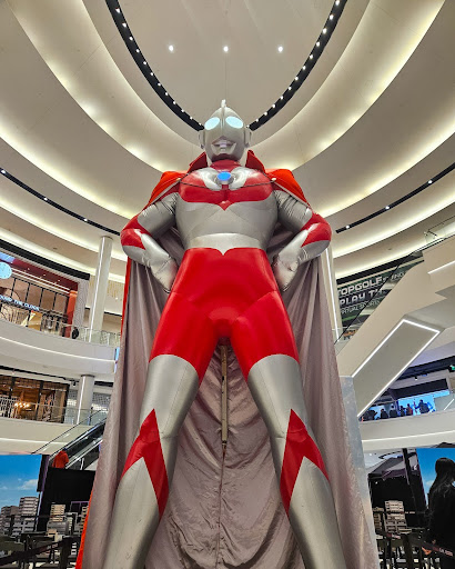 Ultraman con capa